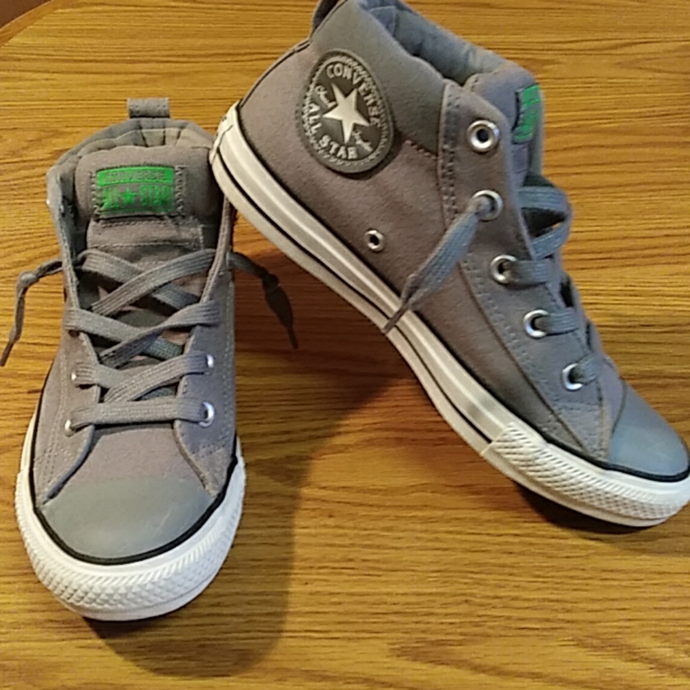 Converse All Stars Mid Tops Mens Sz 5 Women's Sz 7